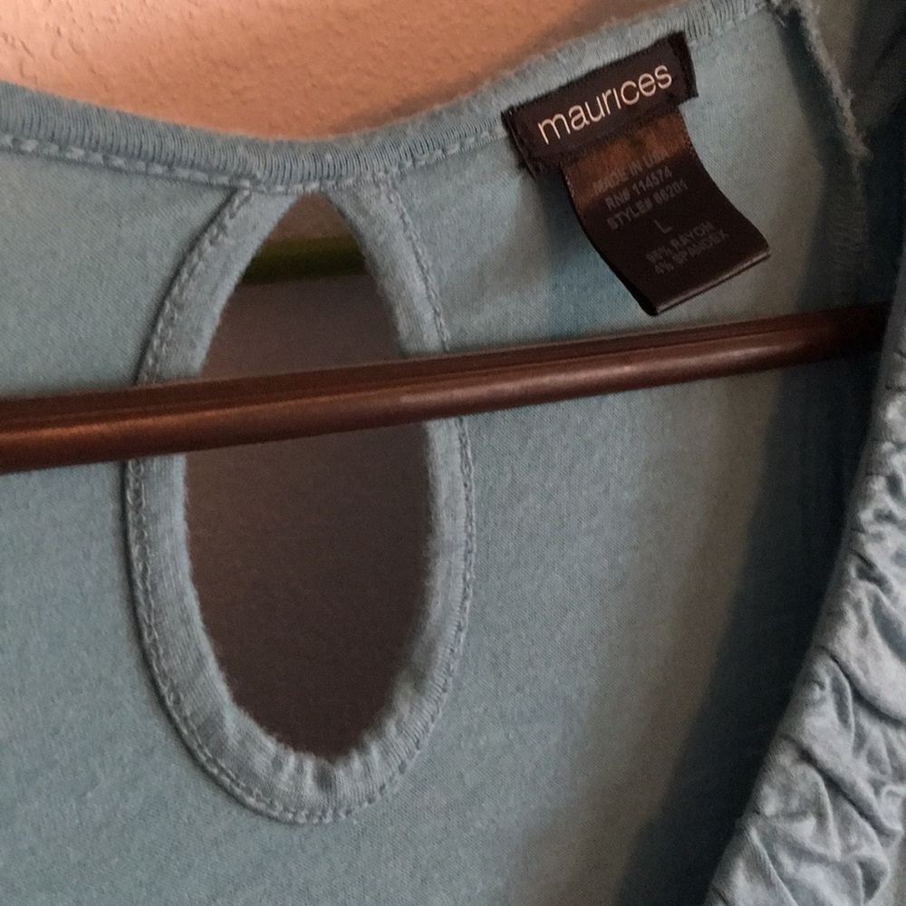 Light teal blouse - Picture 2 of 3